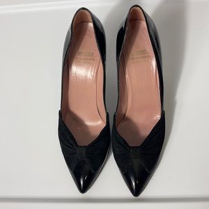 Moschino Cheap and Chic  Black Patent Leather Bow Pointed Toe Pumps Size 38